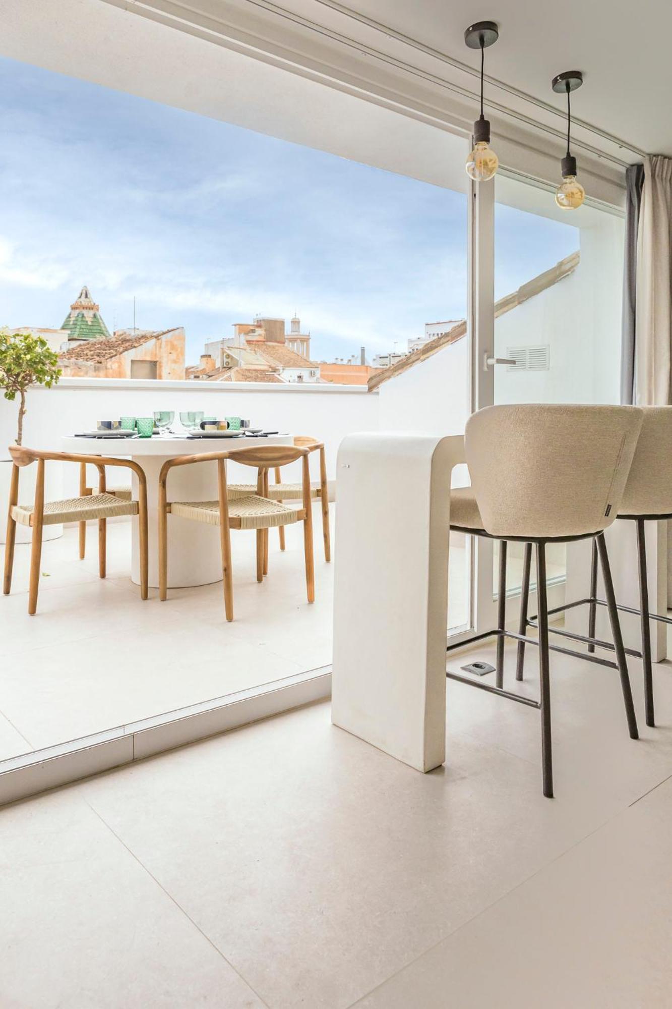 Atarazanas Suite, Atico Con Terraza Malaga Exterior photo
