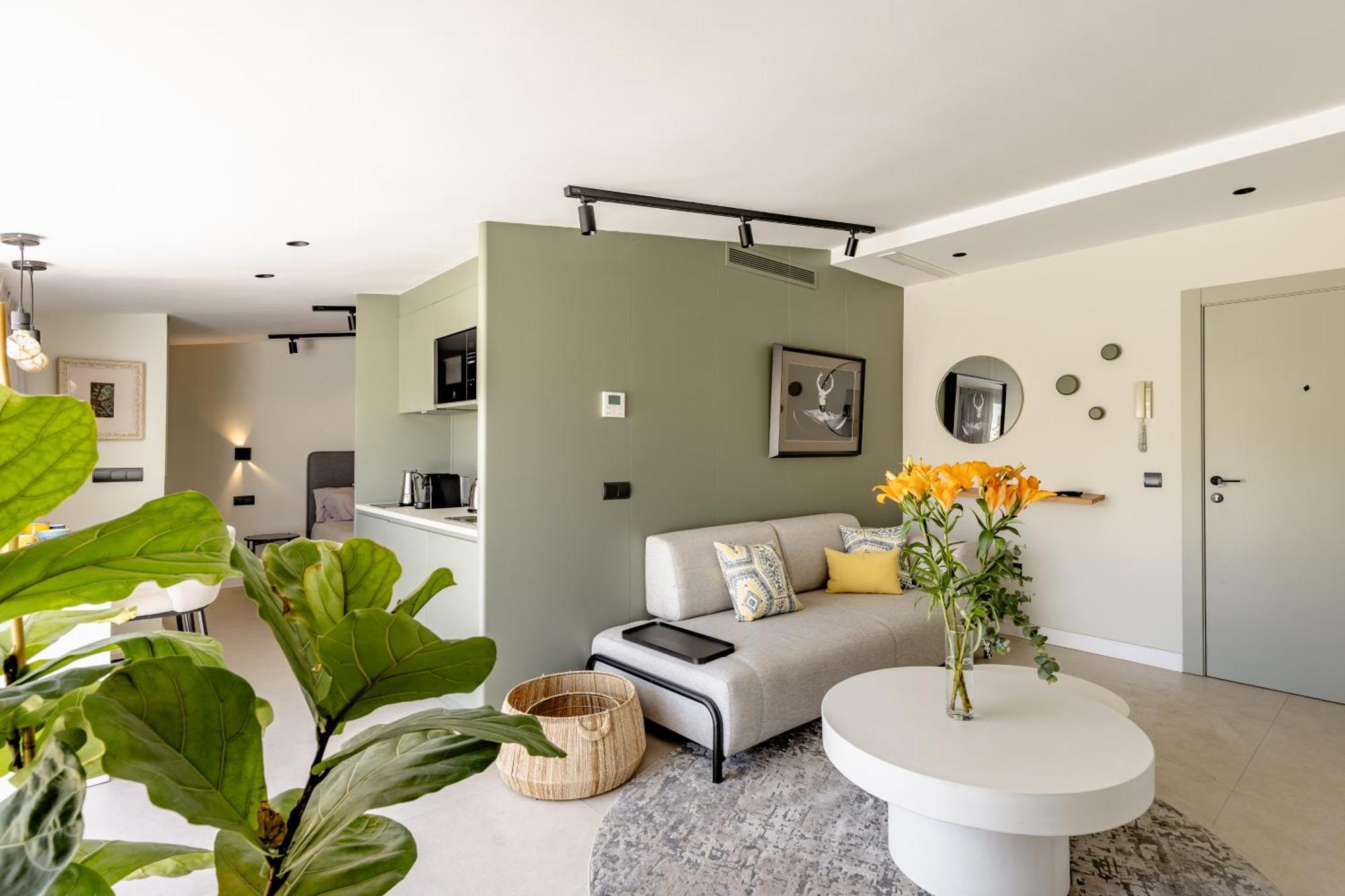 Atarazanas Suite, Atico Con Terraza Malaga Exterior photo